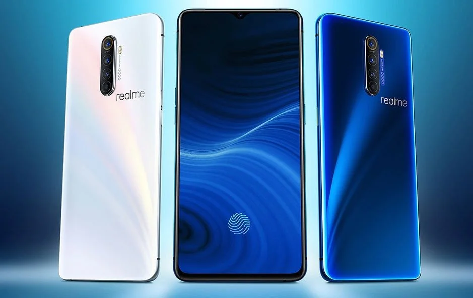 realme middle camera