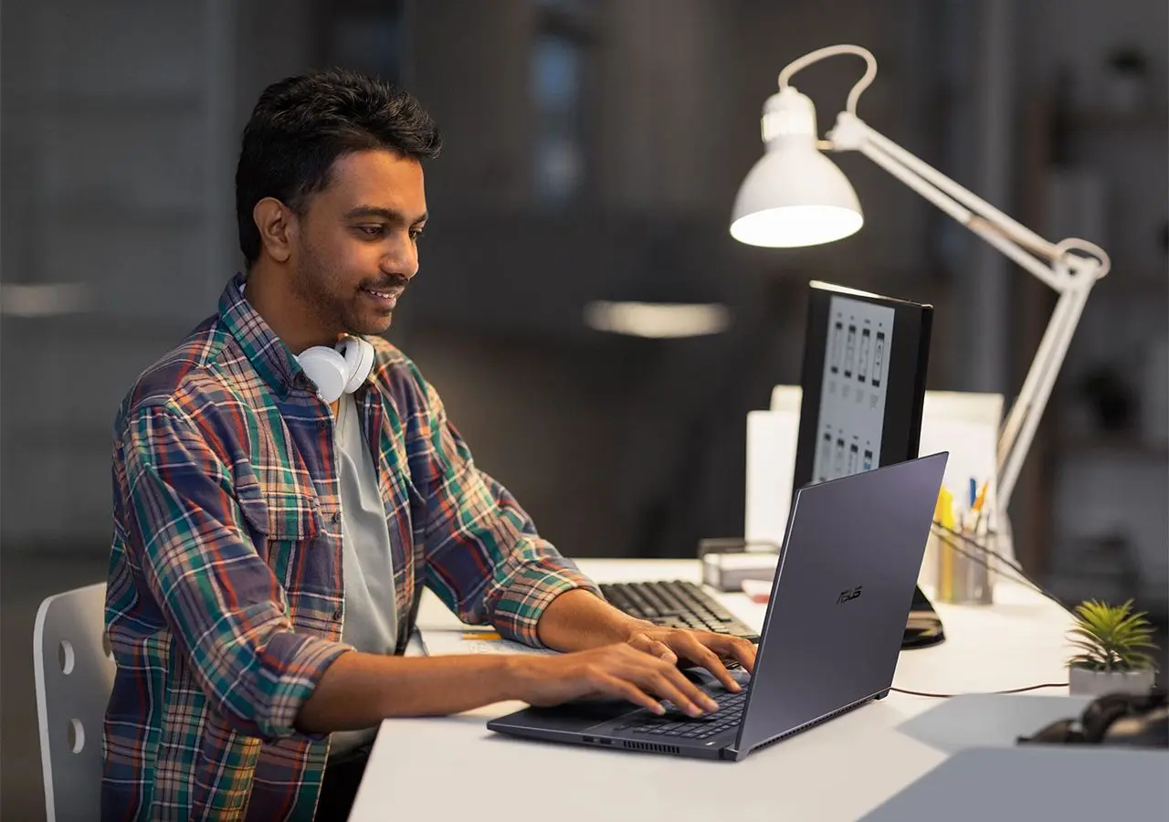ASUS launches ProArt StudioBook series
