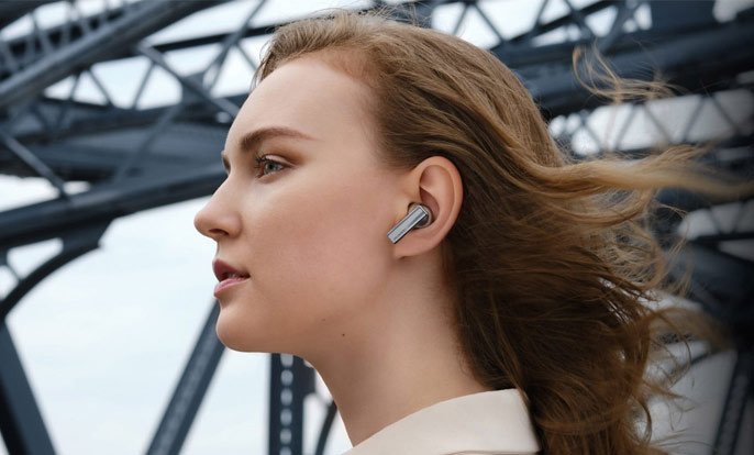 Huawei launches the FreeBuds Pro in the UAE