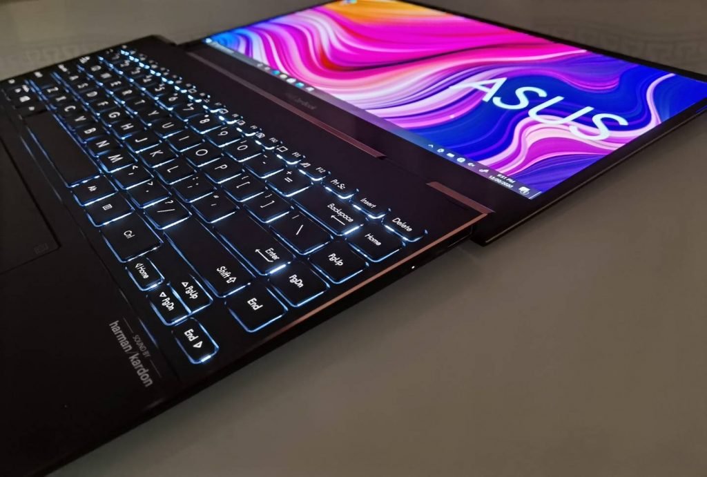 ASUS ZenBook Flip S UX371 Review