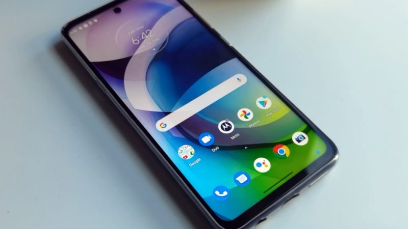 Motorola launches moto g 5G  in the UAE for 999 AED