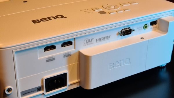 BenQ TK700STi Hands-on Review