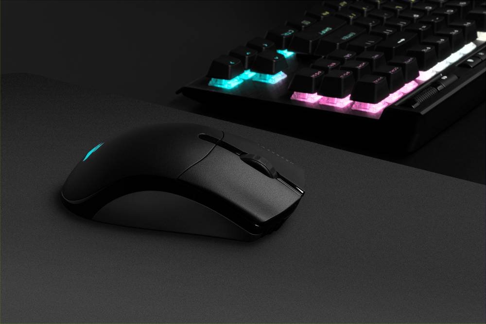 CORSAIR announces Sabre RGB Pro Wireless gaming mouse