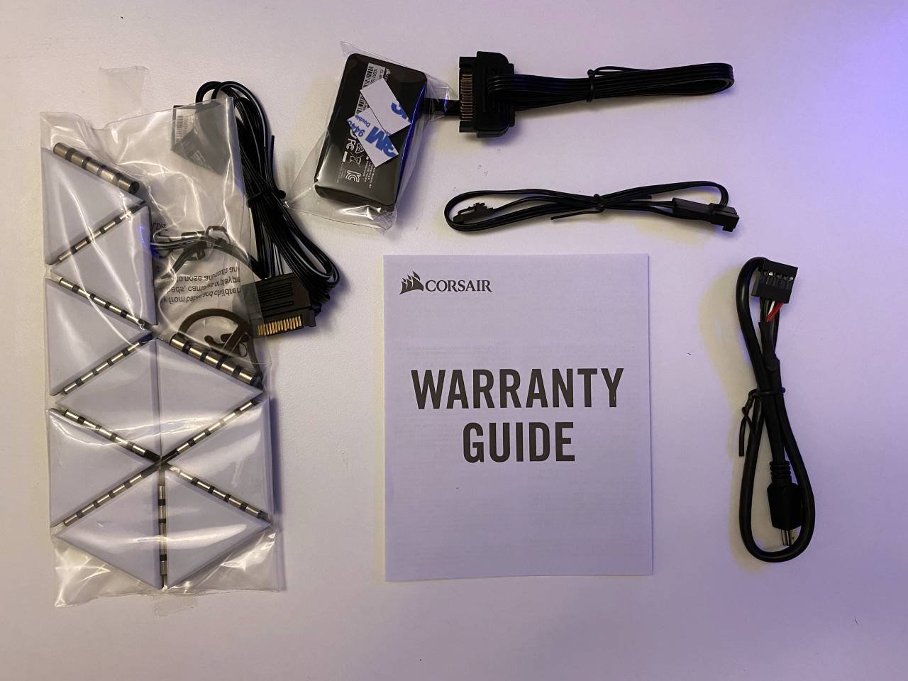 Corsair iCUE LC100 Case Accent Lighting Panel Review - Gadgets Middle East