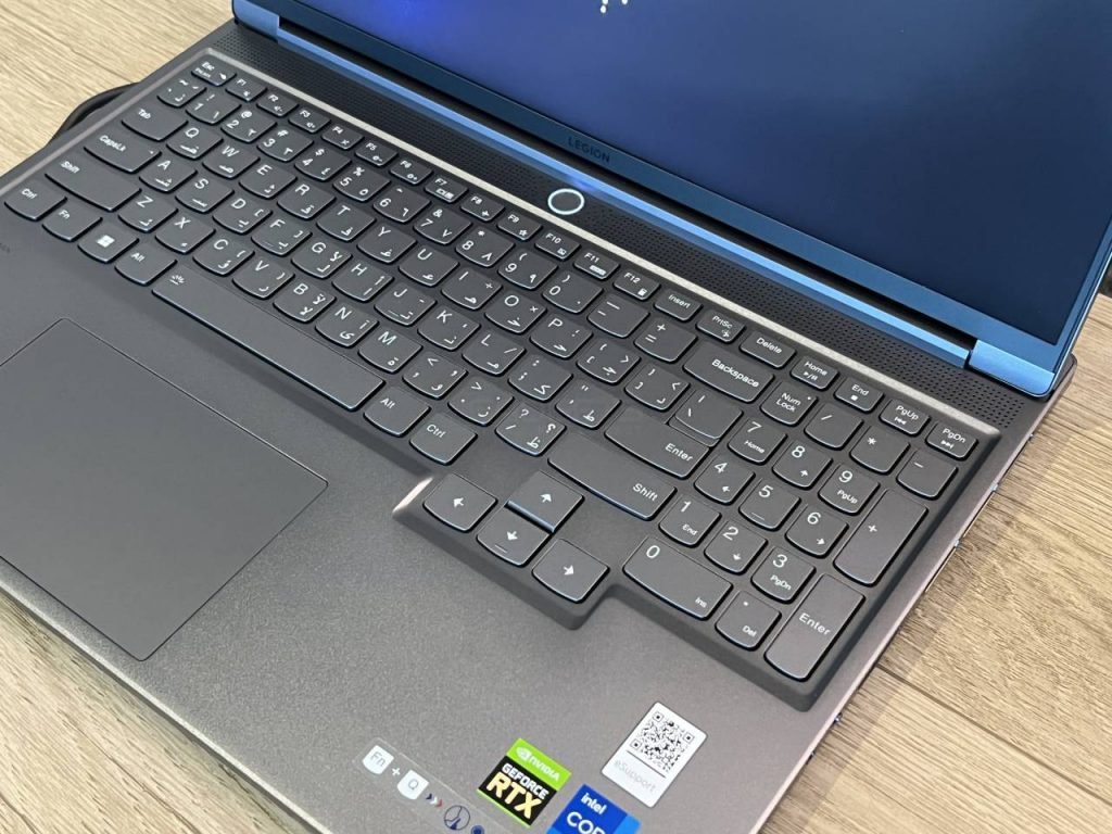 Lenovo Legion S7 16IAH7 Review 16
