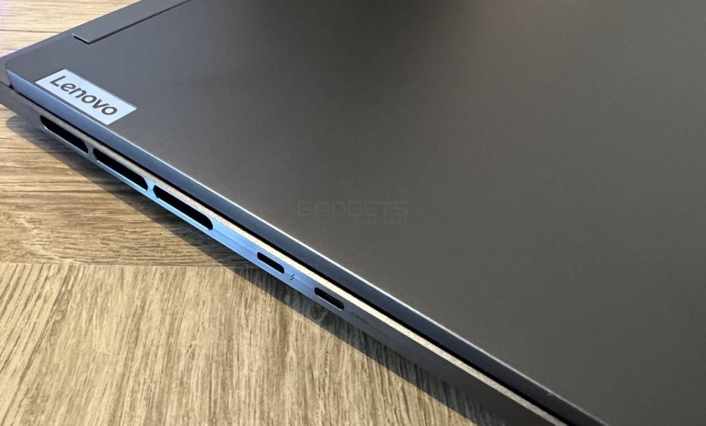 Lenovo Legion S7 16IAH7 Review 16