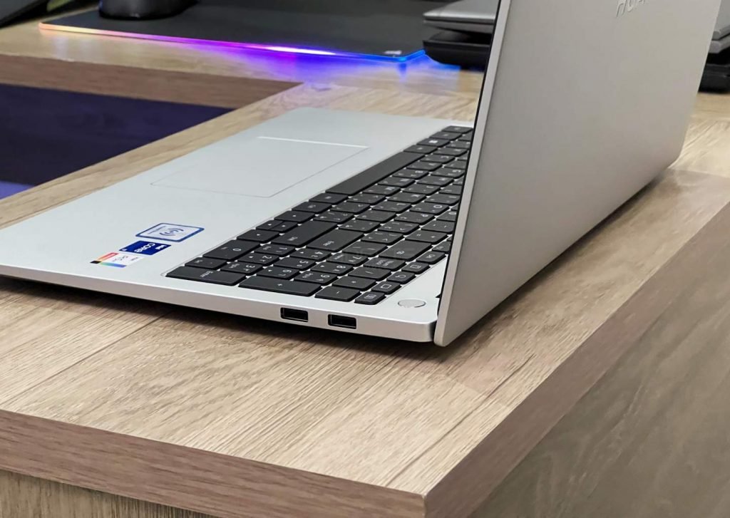 2022 HUAWEI MateBook D 16 Review