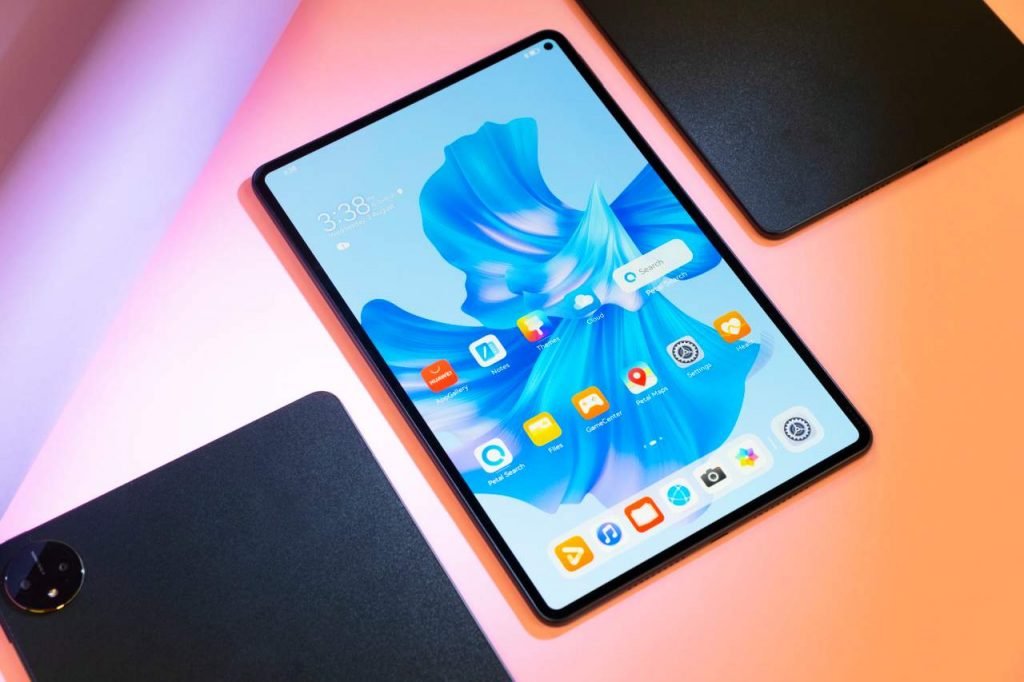 Huawei launches HUAWEI MatePad Pro in UAE