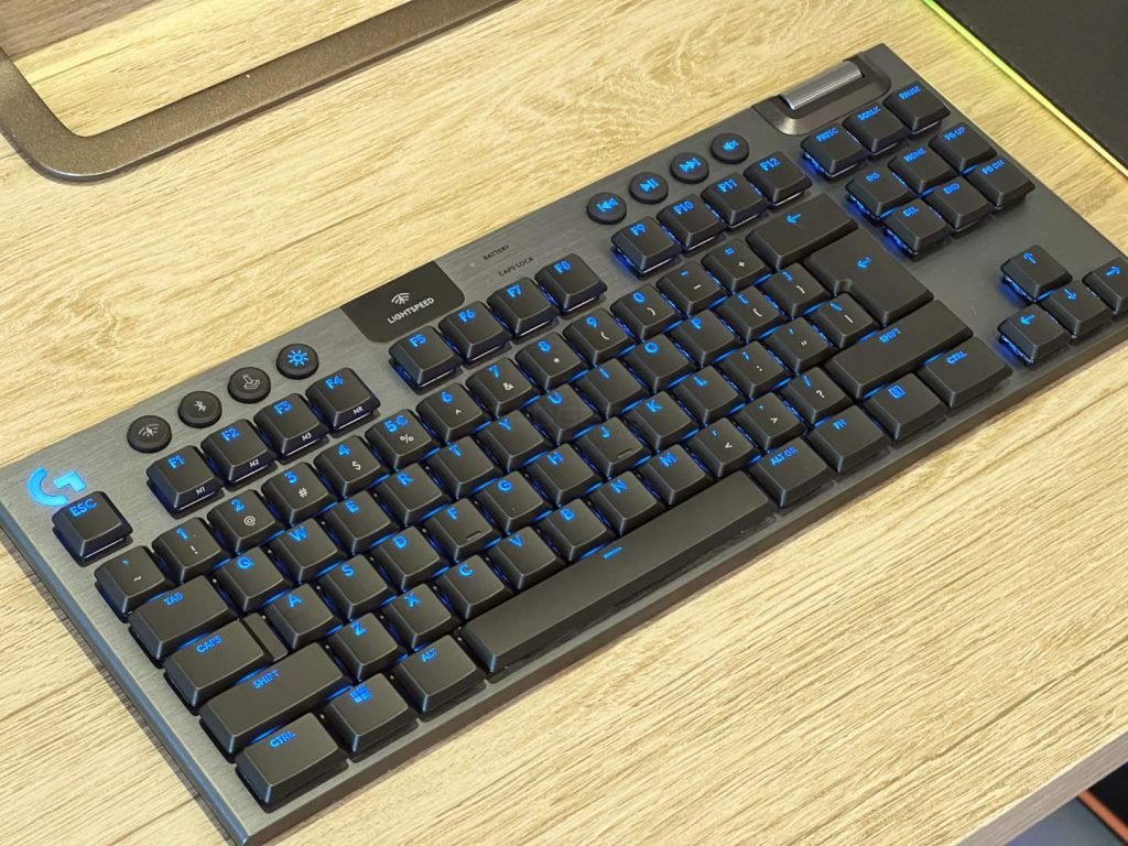 Logitech G915 TKL Review