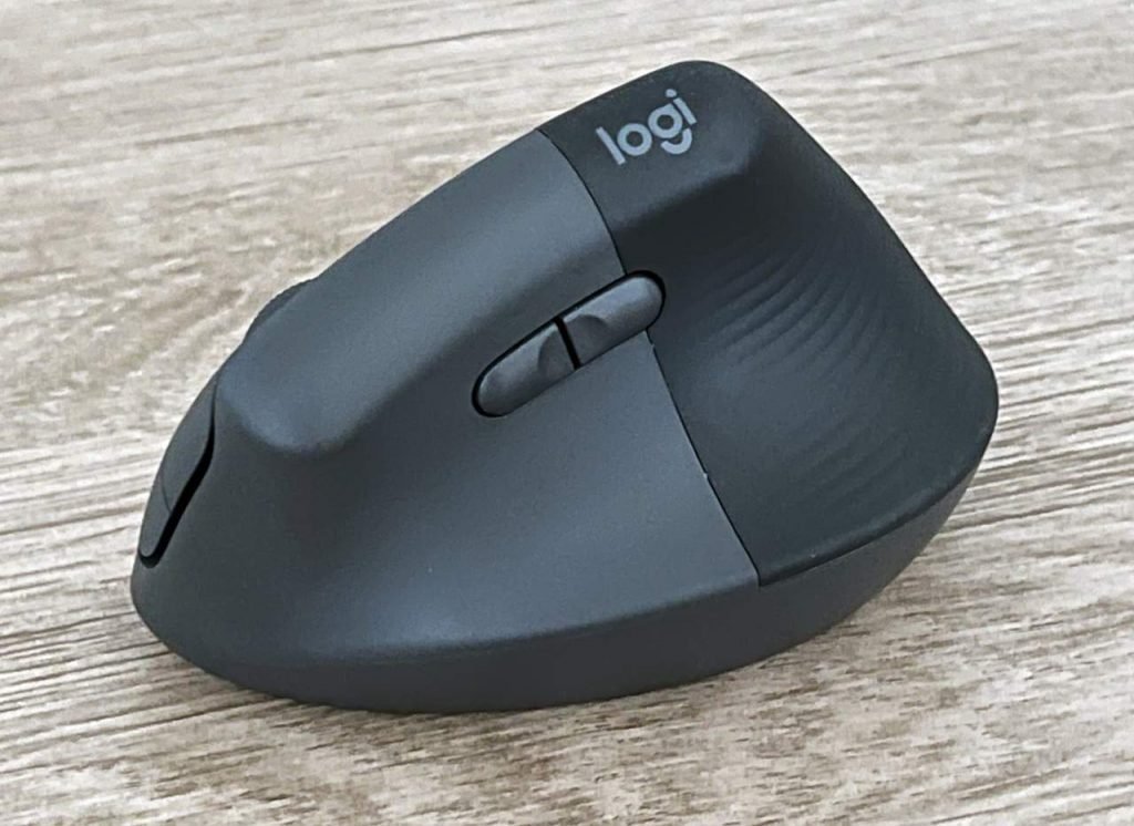 Logitech Lift Review