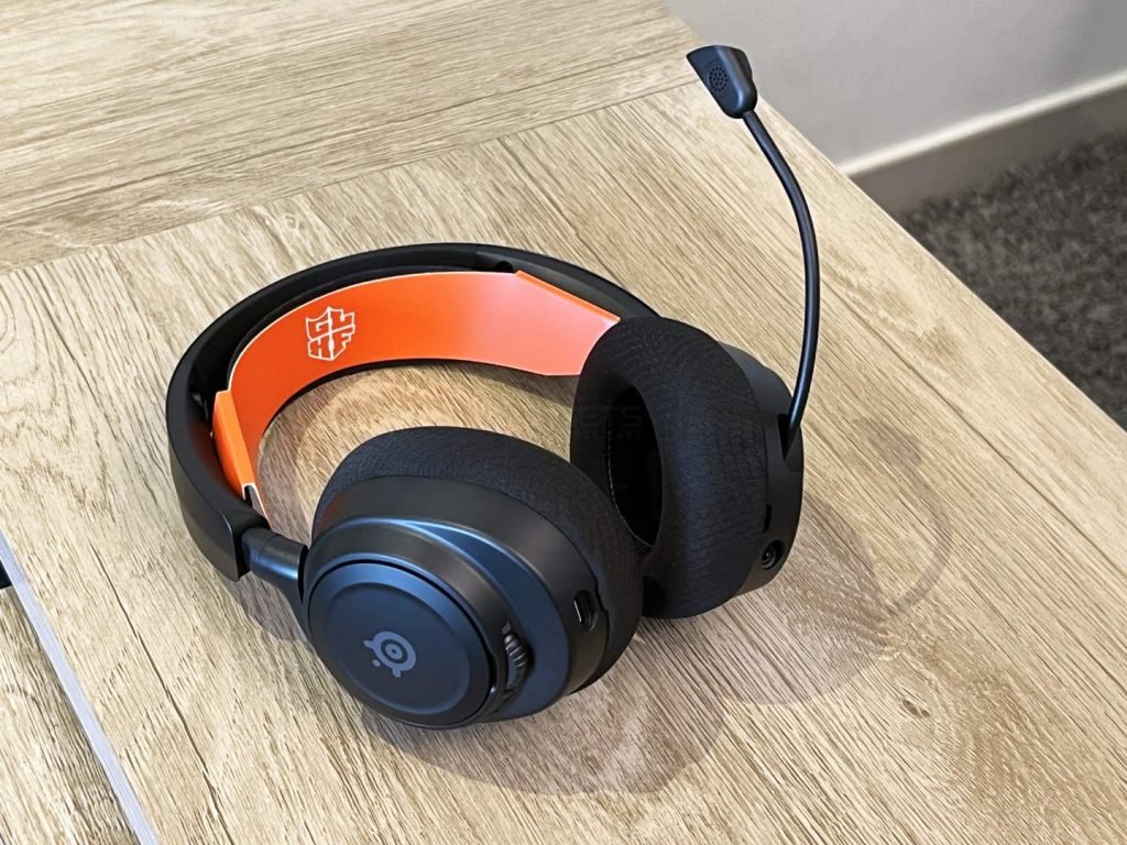 SteelSeries Arctics Nova 7 Wireless Review