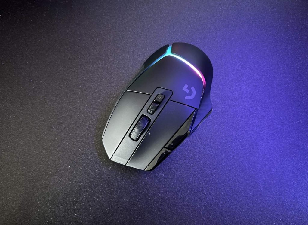 Logitech G502 LIGHTSPEED Wireless Gaming Mouse Review