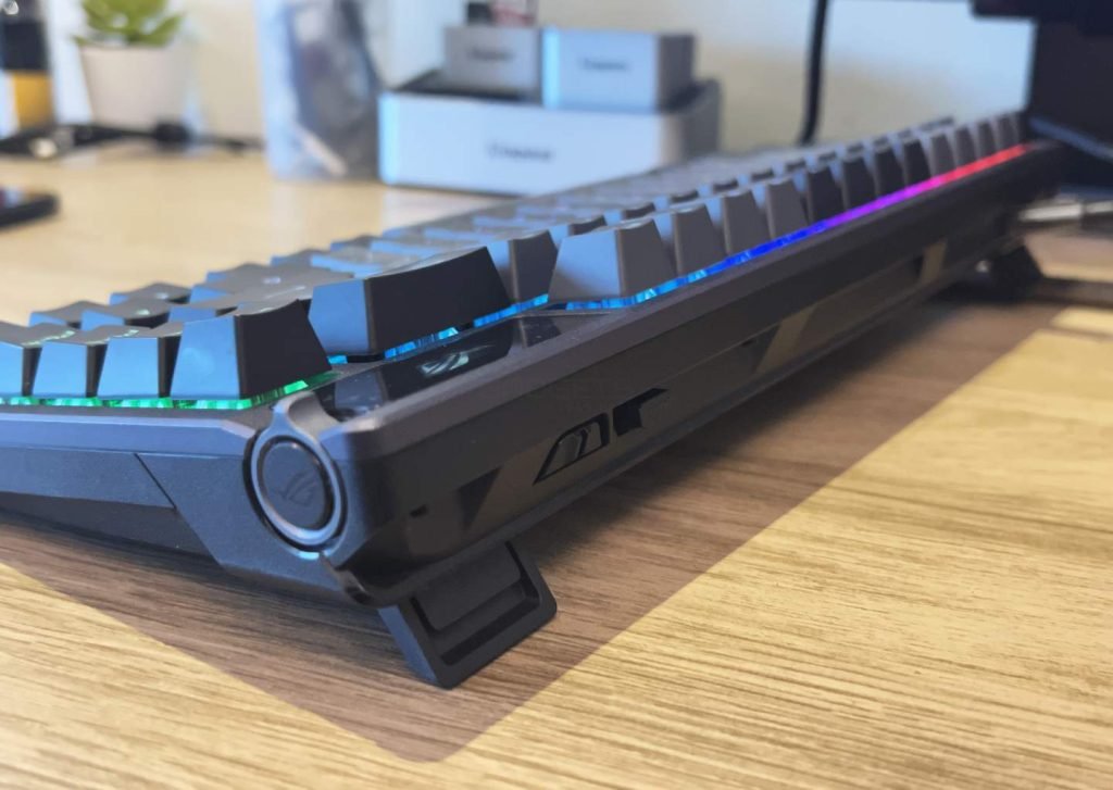 ASUS ROG Azoth Gaming Keyboard Review