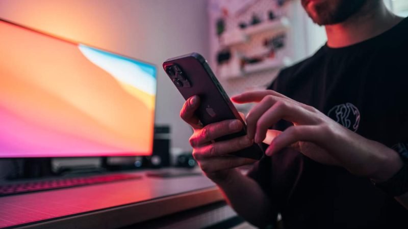 How to add Instagram close friends