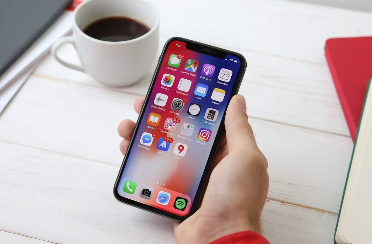 How to quickly update iPhone apps on iOS 16
