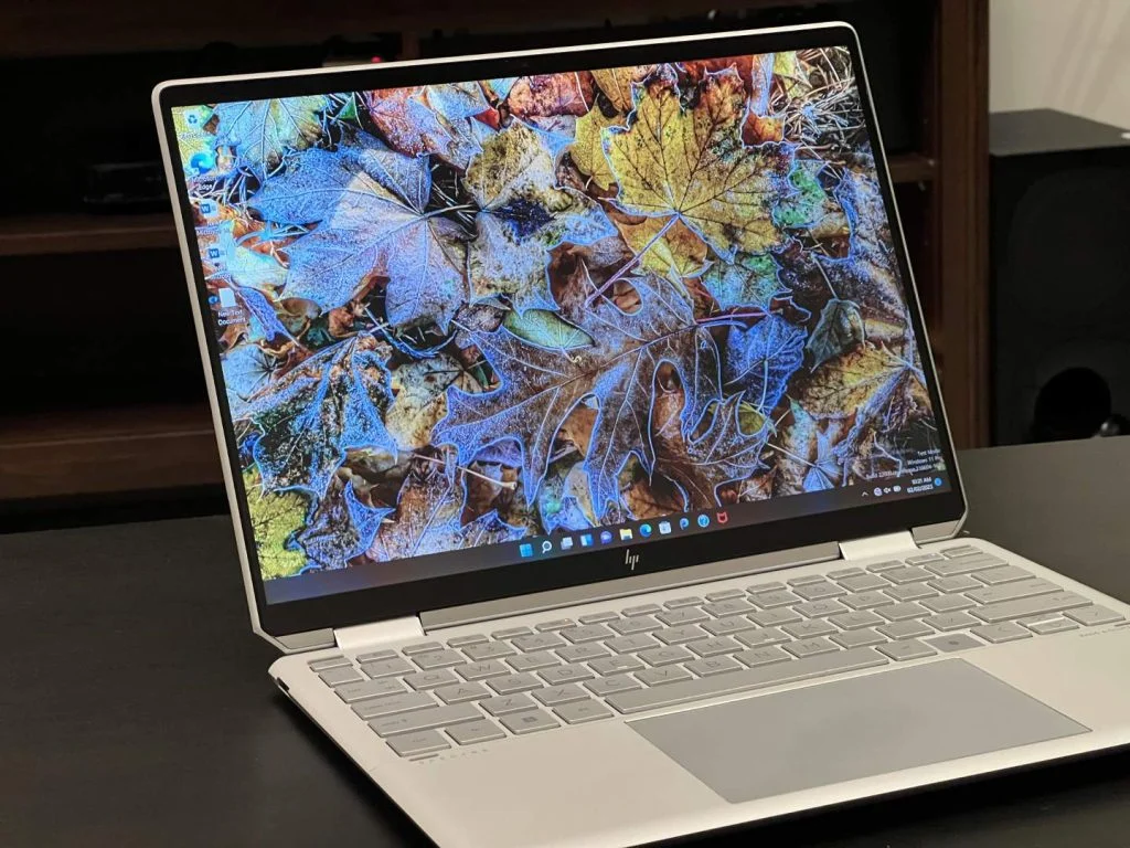 HP Spectre x360 13.5 Review