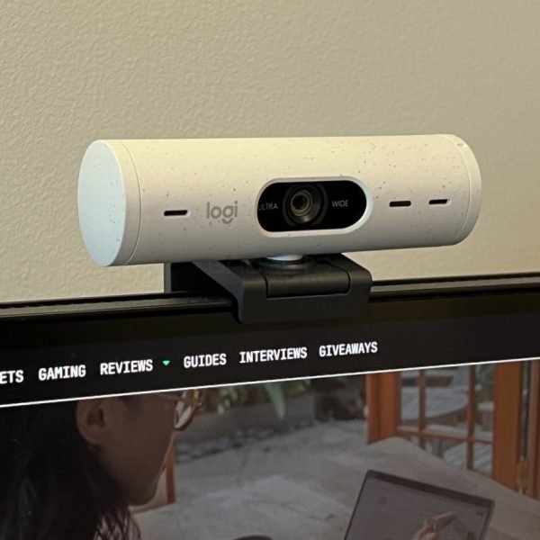 Logitech Brio 500 review - Gadgets Middle East