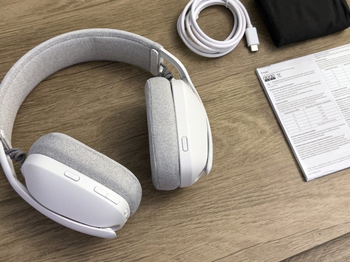 Logitech Zone Vibe 100 Review Gadgets Middle East