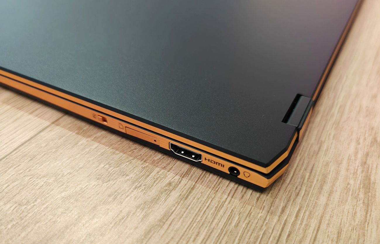 Touche De Rechange Pour Clavier MSI Summit E13 Flip (MS-13P2) – Modèle IN180 – Occasion