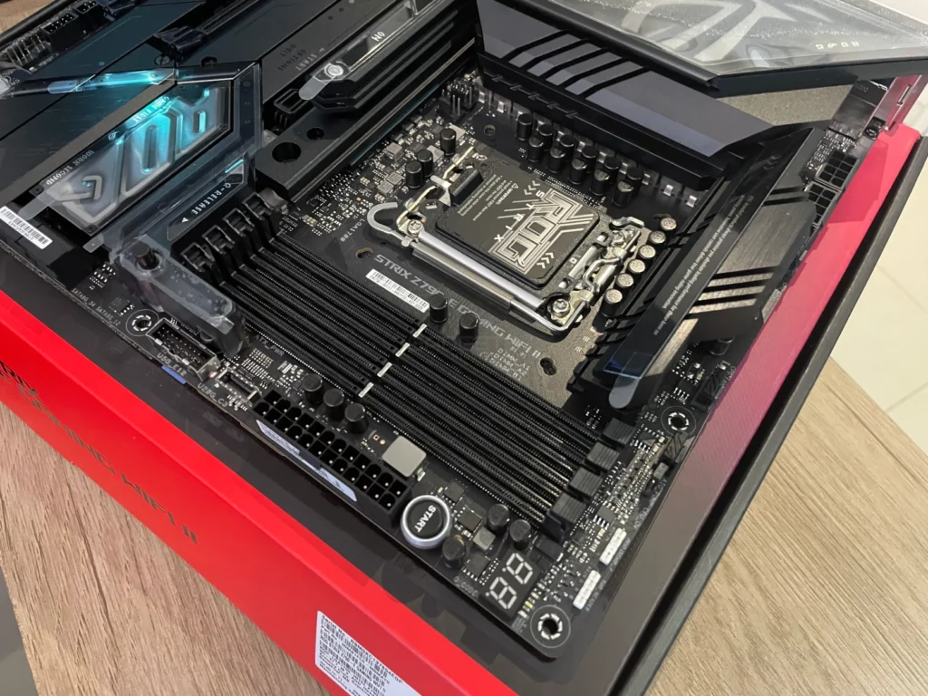 ASUS ROG Strix Z790-E Gaming Wi-Fi II Hands-on
