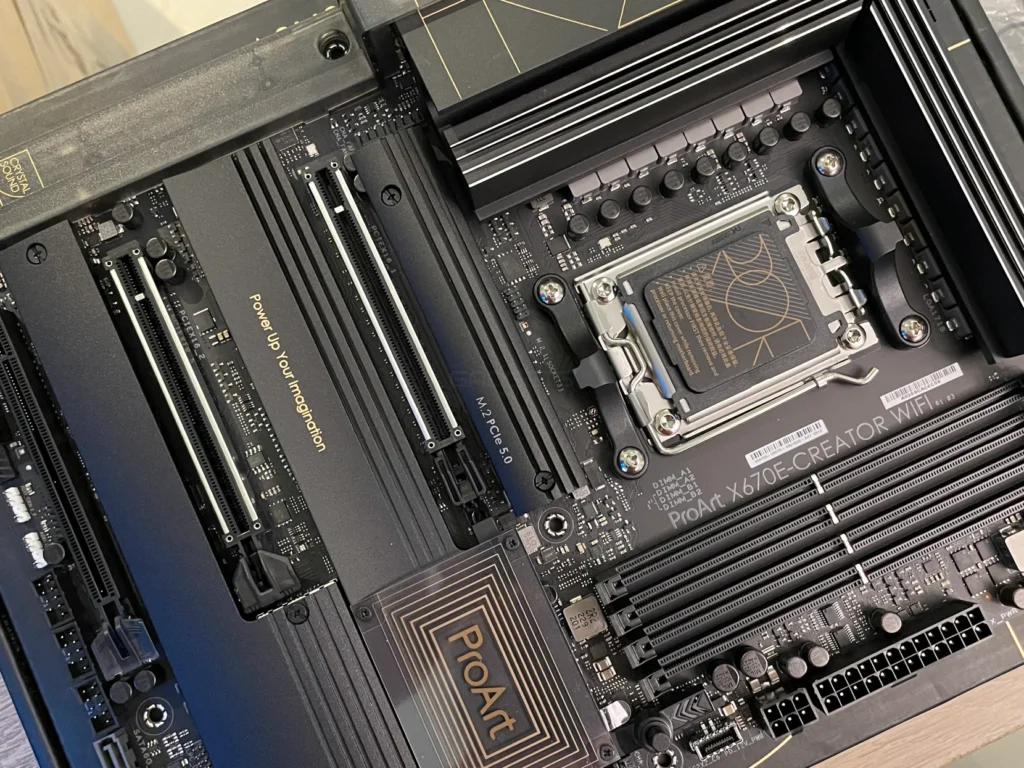 Asus ProArt X670E-Creator Wi-Fi Hands-on Review