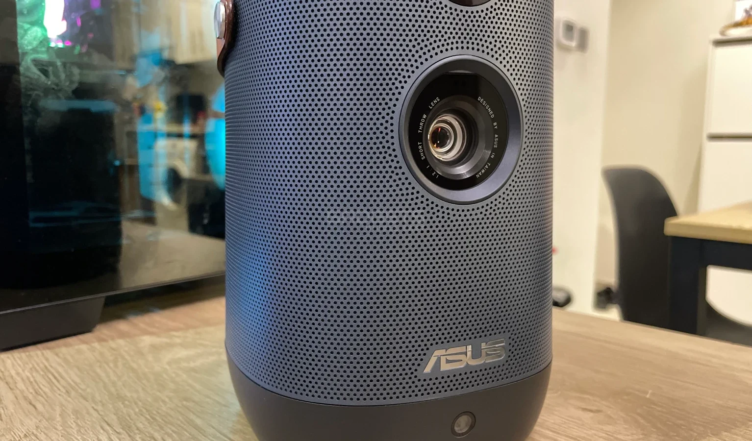 ASUS Zenbeam L2 Review