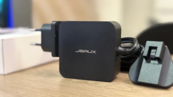 JSAUX 65W USB-C Foldable Charger Review