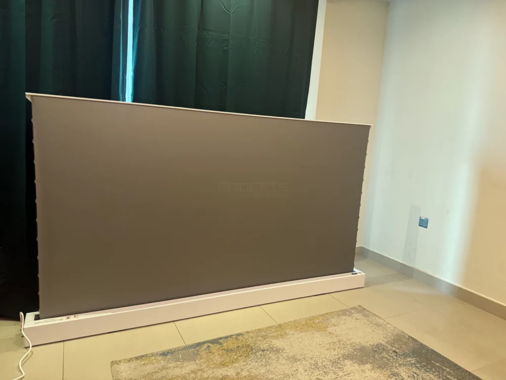 VIVIDSTORM S ALR Long Throw Projector Screen Review