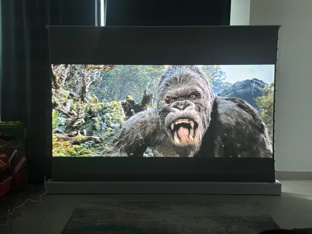 VIVIDSTORM S ALR Long Throw Projector Screen Review