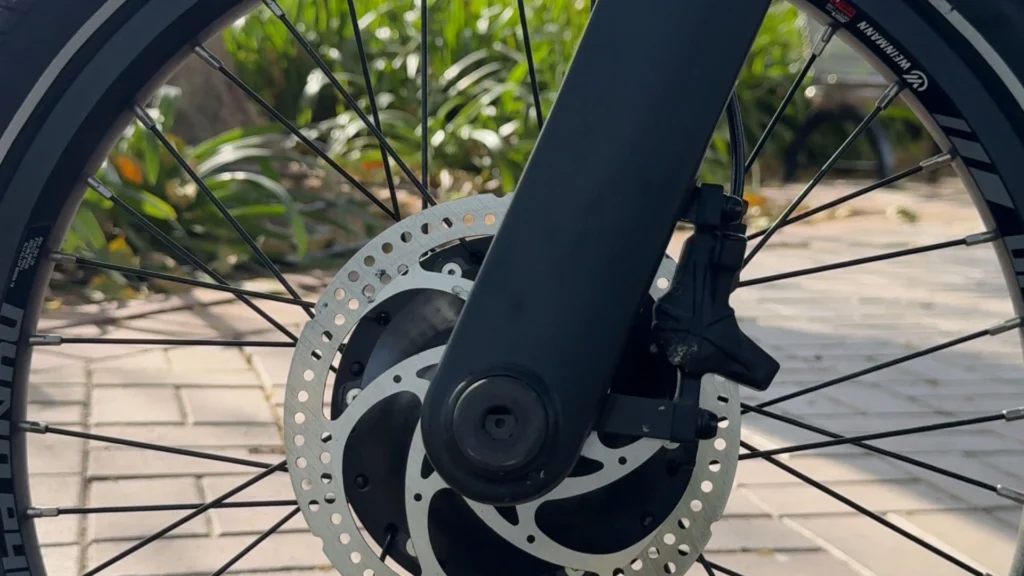 Acer Ebii: A Tech-Centric E-bike for Urban Riders