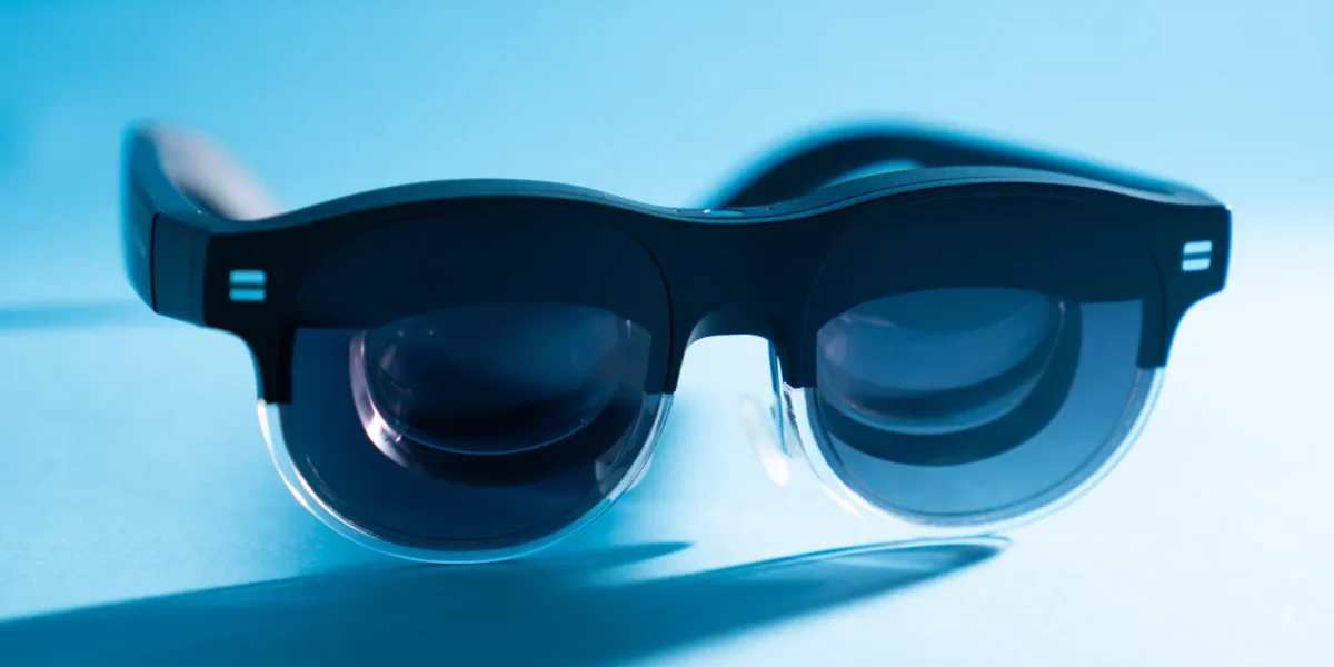 Asus AirVision M1 Review