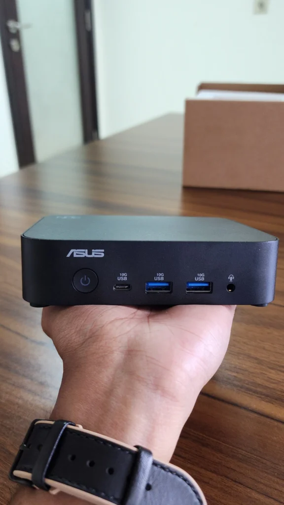 ASUS NUC 14 Essential Review