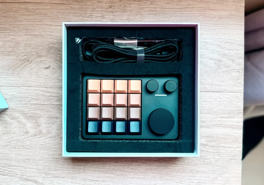 KiiBOOM Cybrix 16 Review