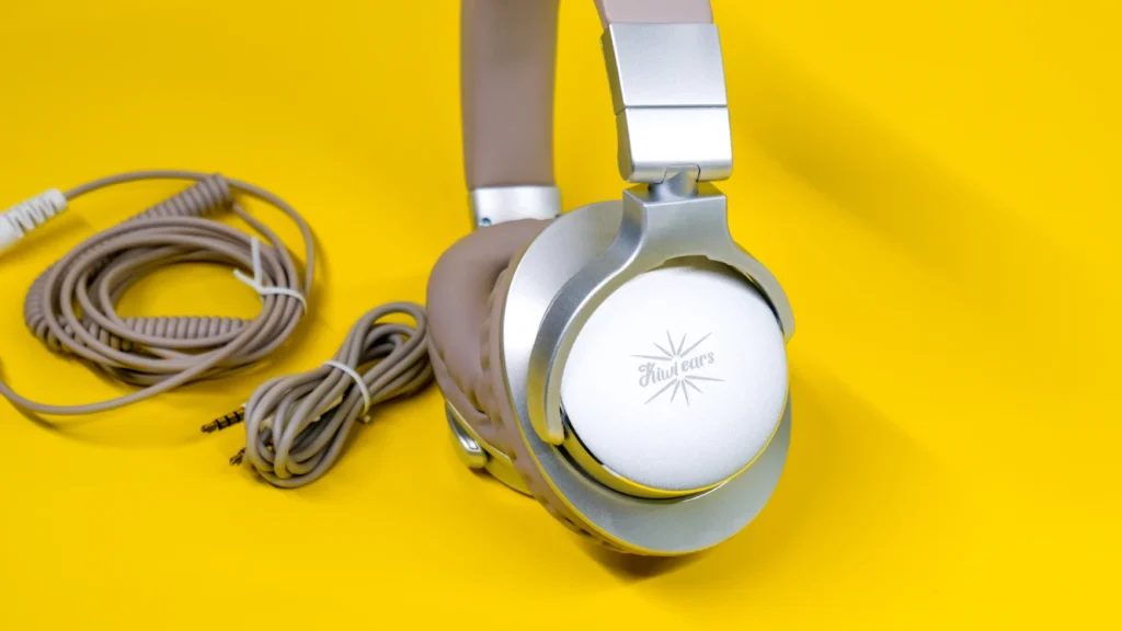 Kiwi Ears Division Review
