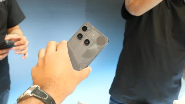 Nothing Launches flagship Nothing Phone (3) and Headphone (1) in Dubai