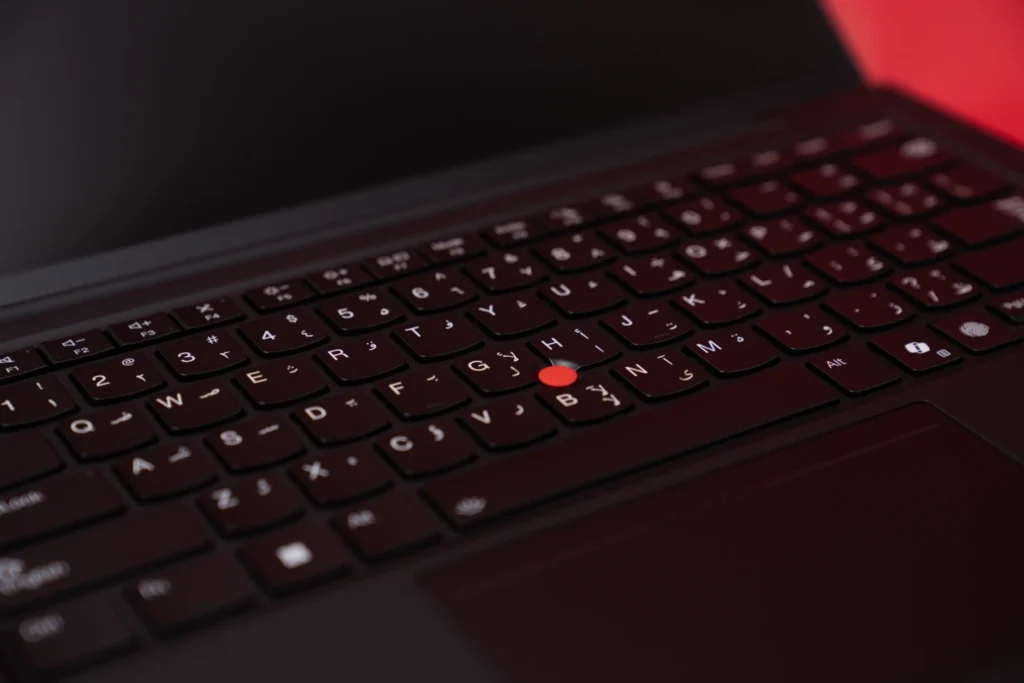 Lenovo ThinkPad X1 Carbon Gen 13 Review
