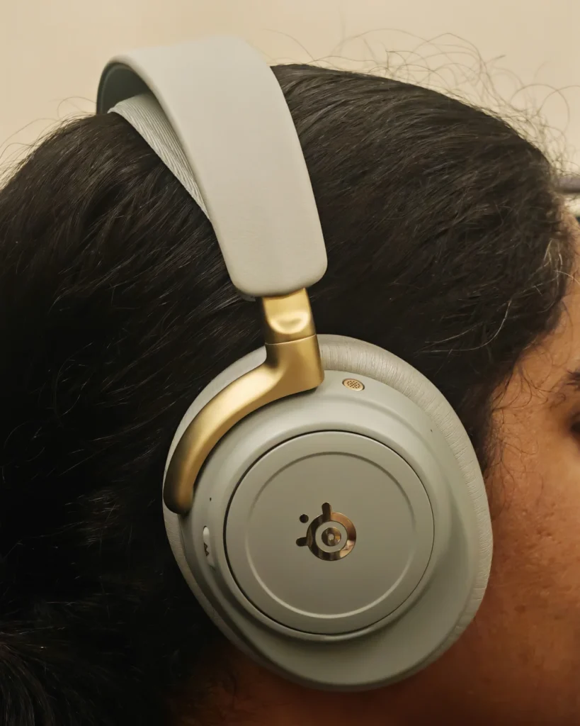 SteelSeries Arctis Nova Elite Review