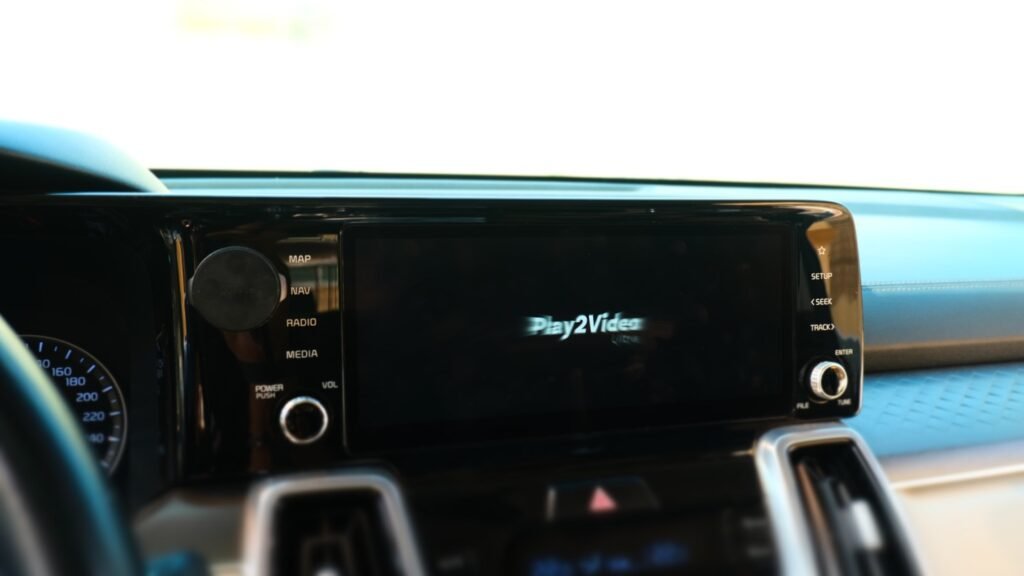 Ottocast Play2Video Ultra Review