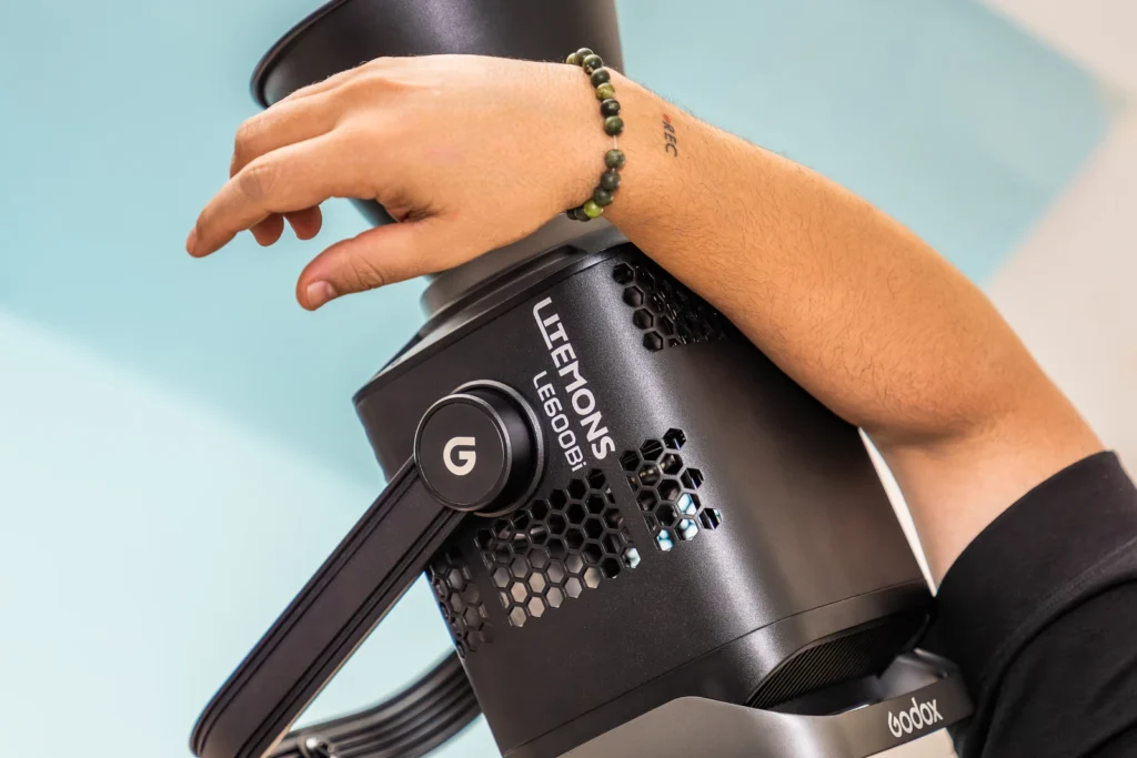 Godox LITEMONS LE600Bi Review
