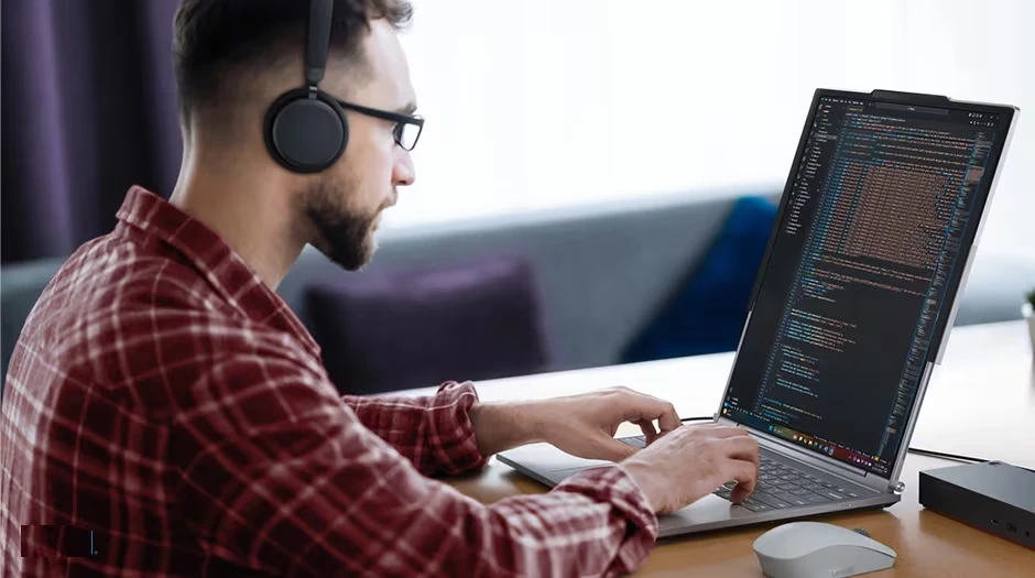 Lenovo ThinkBook Plus Gen 6 Rollable Review