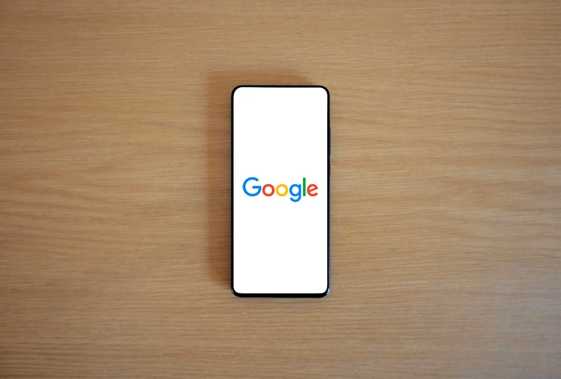 Google Meet brings speech translation to mobile