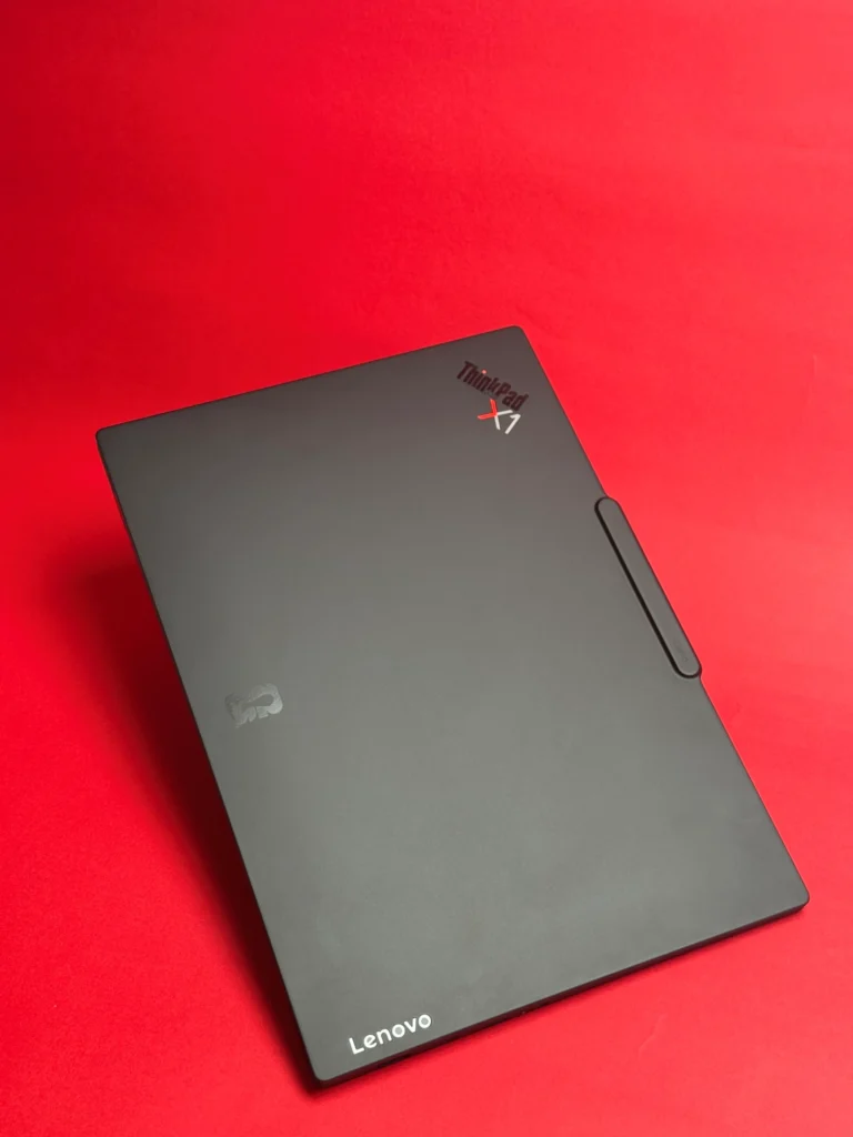 Lenovo ThinkPad X1 Carbon Gen 14 Aura Edition Review 13 Lenovo ThinkPad X1 Carbon Gen 14 Aura Edition Review