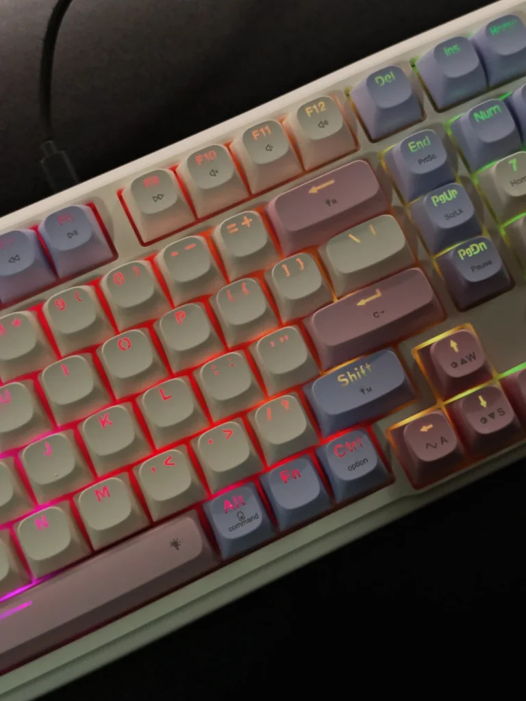 Redragon EISA K768 Review: A Compact Wireless Keyboard for Work and Gaming 24 Redragon EISA K768 Review