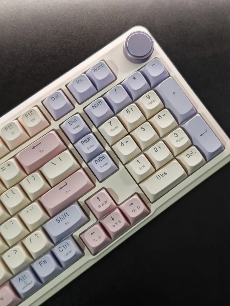 Redragon EISA K768 Review: A Compact Wireless Keyboard for Work and Gaming 16 Redragon EISA K768 Review